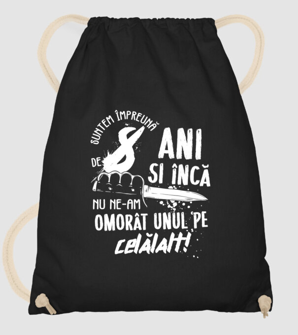 Suntem împreună de 8 ani model negru pe tricou
