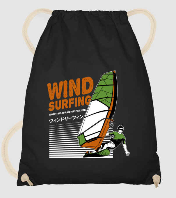 Wind Surf model negru pe tricou