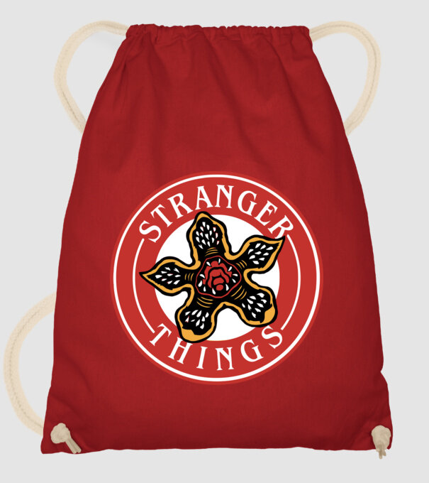 stranger things logo bucks model roșu pe tricou