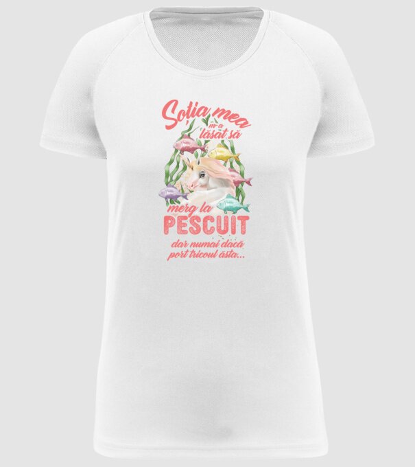 soția mea m-a lăsat să merg la pescuit, dar numai dacă port tricoul ăsta... model alb pe tricou