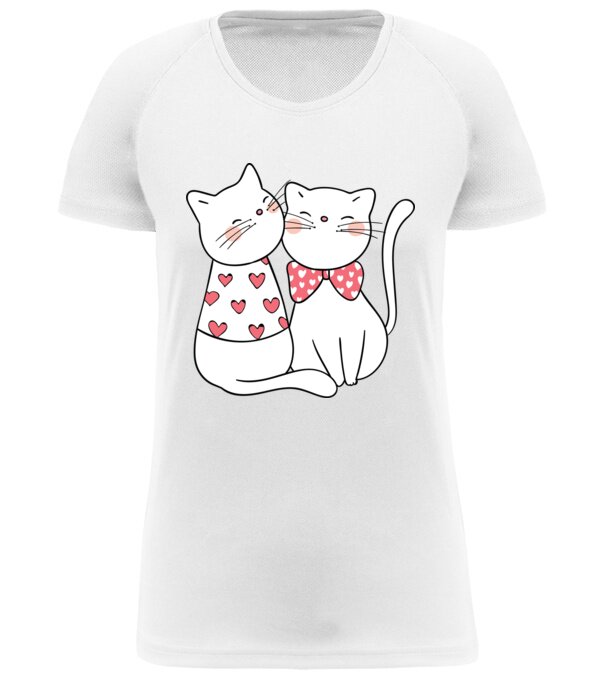  model  pe tricou