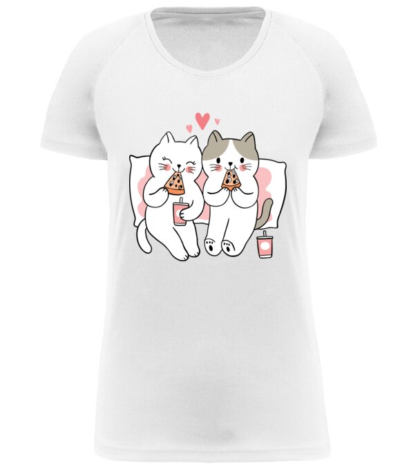  model  pe tricou