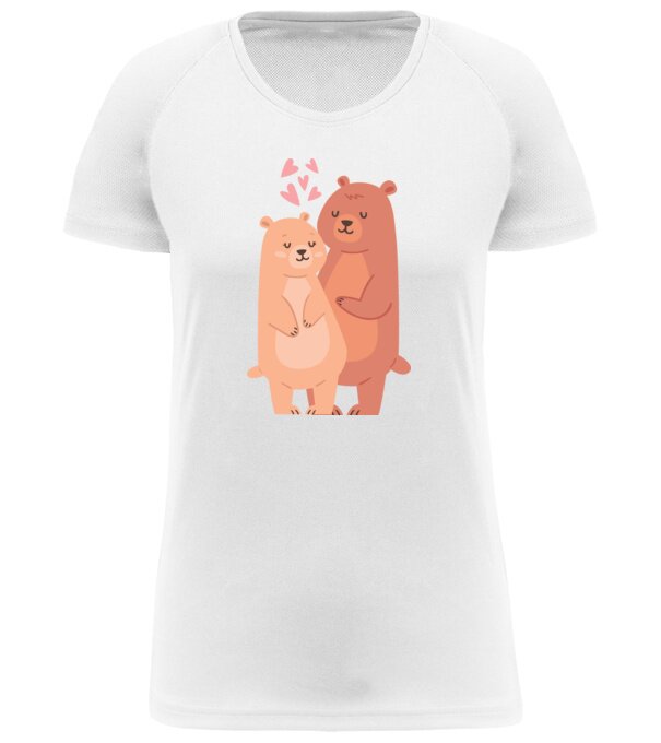  model  pe tricou