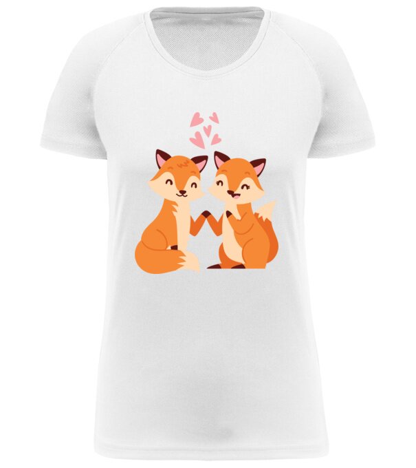  model  pe tricou