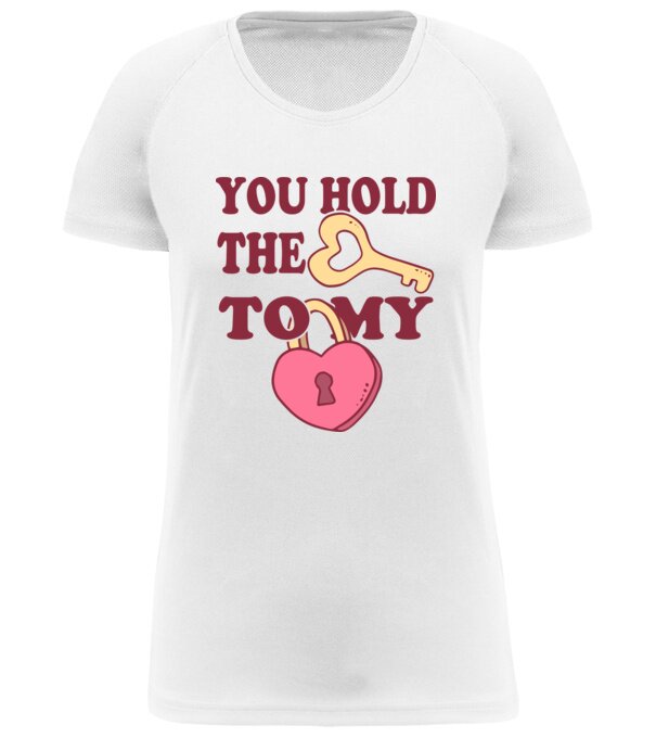  model  pe tricou