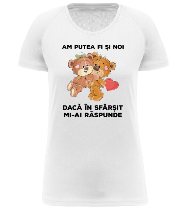  model  pe tricou