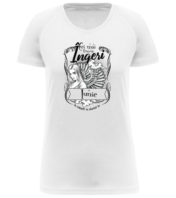  model  pe tricou