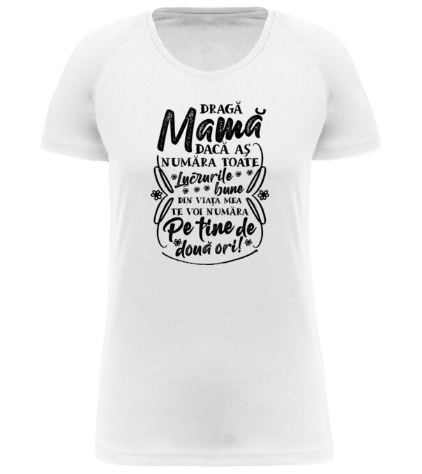  model  pe tricou