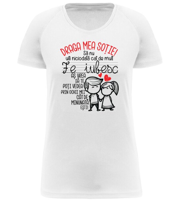  model  pe tricou