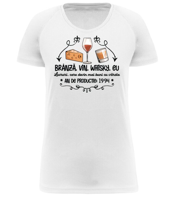  model  pe tricou
