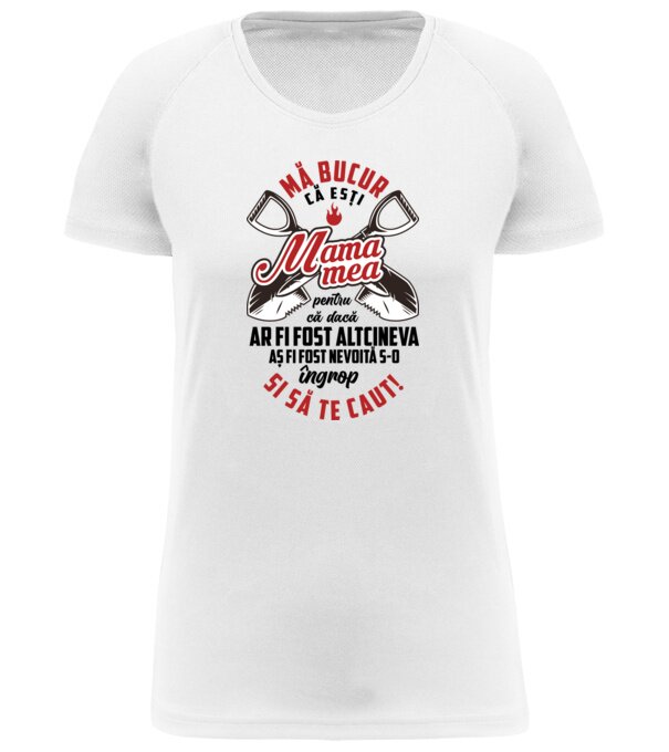  model  pe tricou