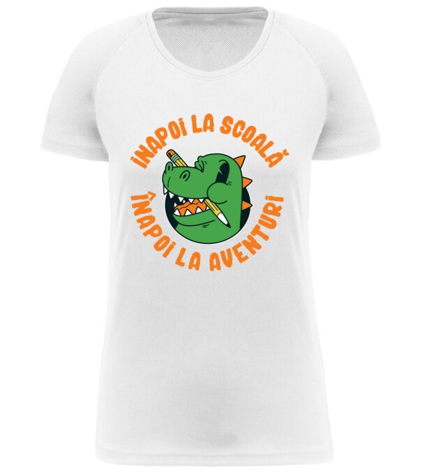  model  pe tricou