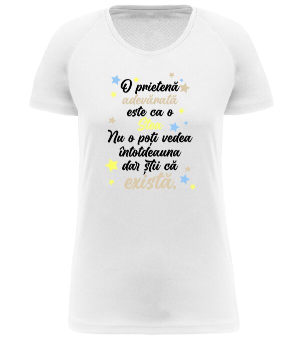  model  pe tricou