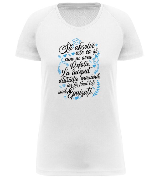  model  pe tricou