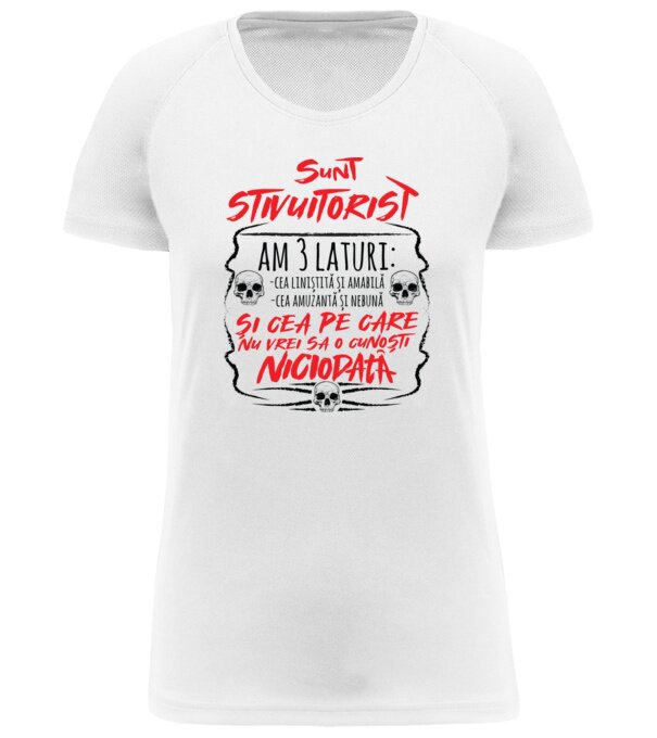  model  pe tricou