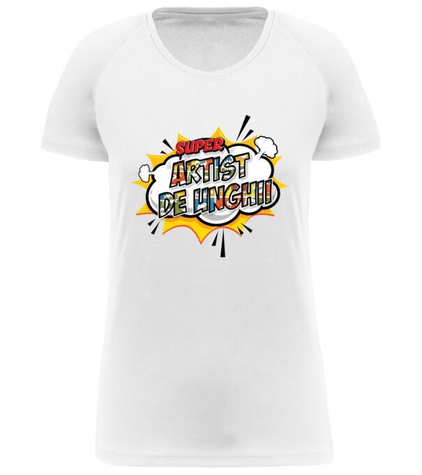  model  pe tricou
