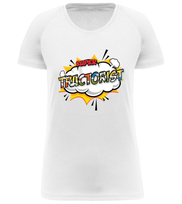  model  pe tricou