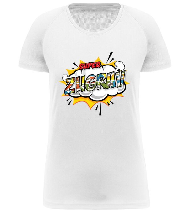  model  pe tricou