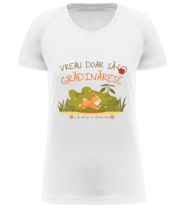  model  pe tricou