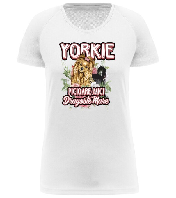  model  pe tricou