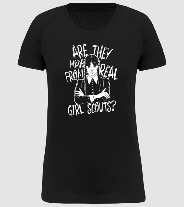 Are the made from real girl scouts model negru pe tricou