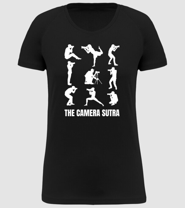 Camera sutra model negru pe tricou