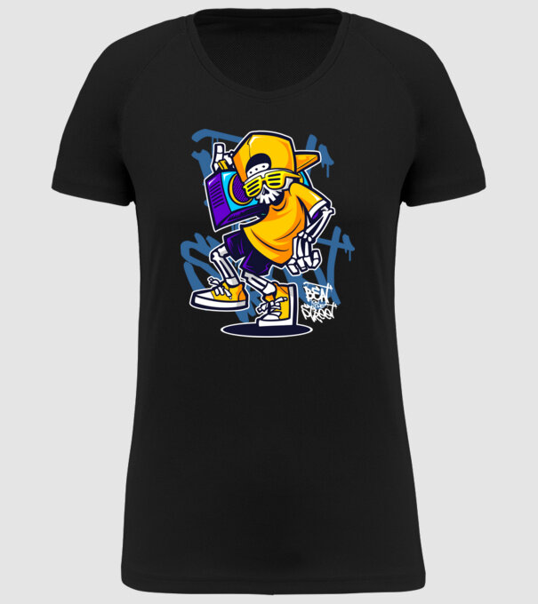 Graffiti model negru pe tricou