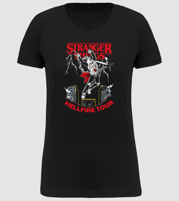 HELLFIRE TOUR model negru pe tricou