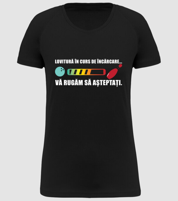 lovitură în curs de încărcare .. vă rugăm să așteptați. model negru pe tricou