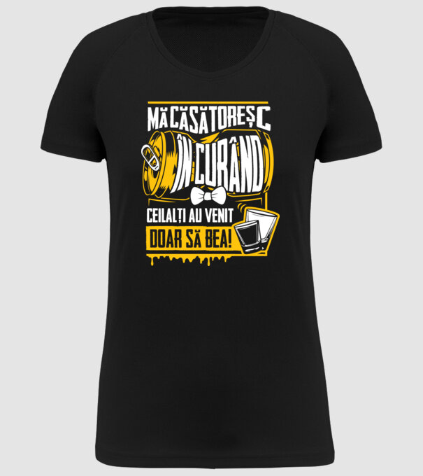 Mă căsătoresc în curând model negru pe tricou