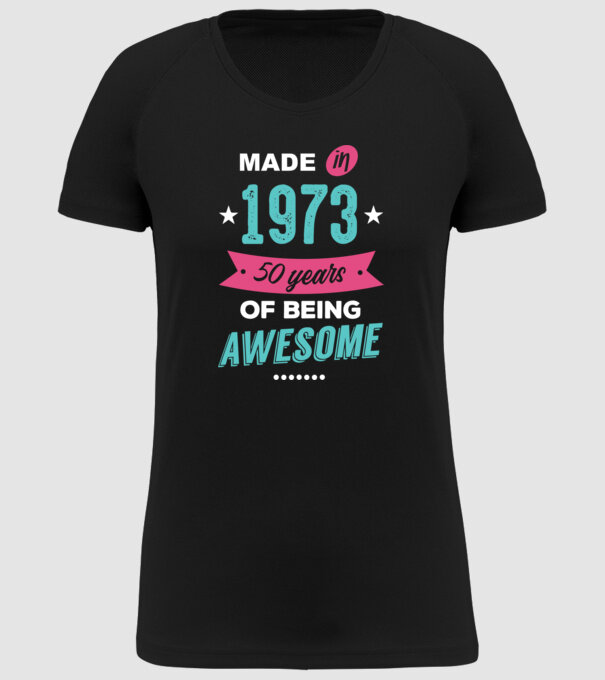 Made in 1973 model negru pe tricou
