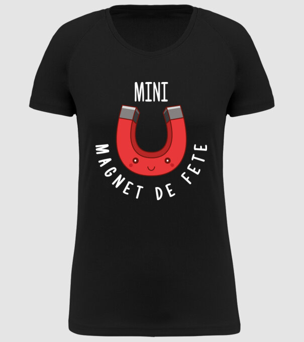 Mini magnet de fete model negru pe tricou