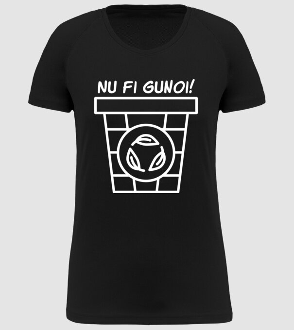 Nu fi gunoi  model negru pe tricou