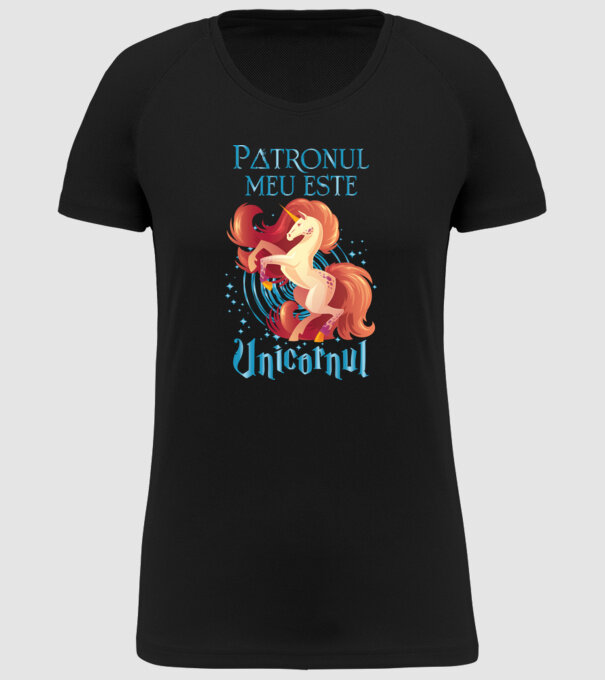 Patronul meu este UNICORNUL model negru pe tricou
