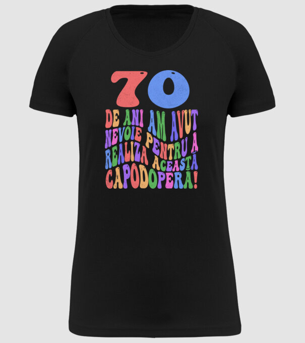 Realiza această capodoperă 70 model negru pe tricou