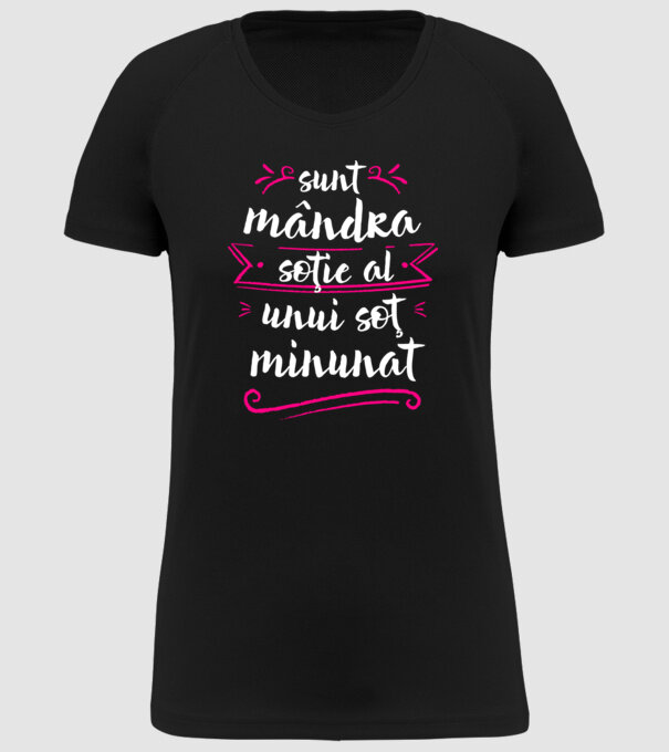 Sunt mândra soție a unui soț minunat model negru pe tricou