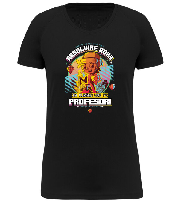  model  pe tricou