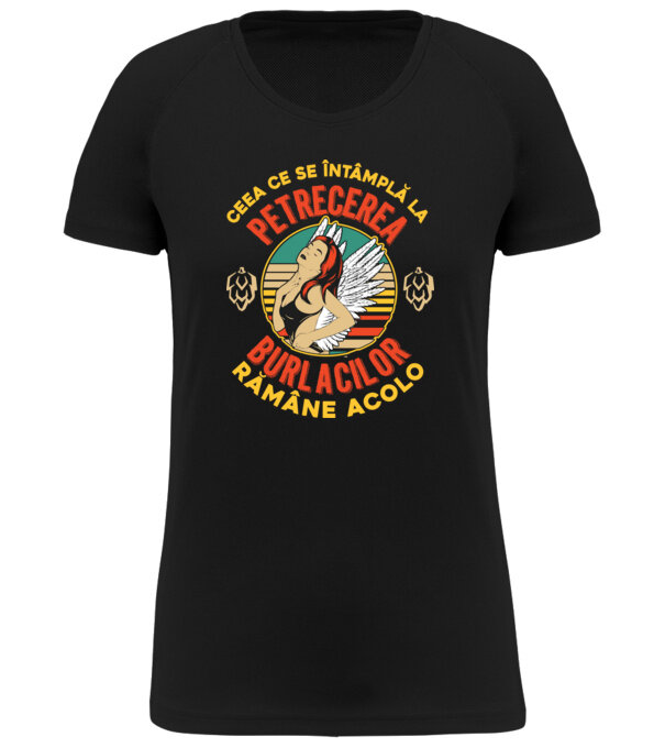  model  pe tricou