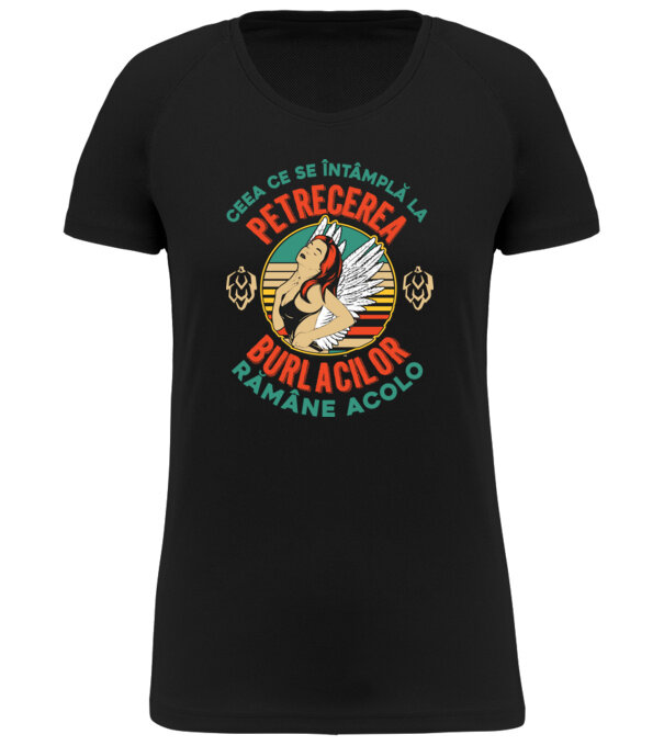  model  pe tricou