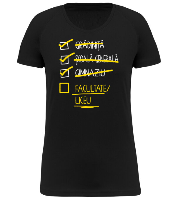  model  pe tricou
