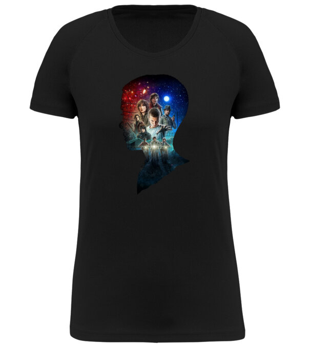  model  pe tricou