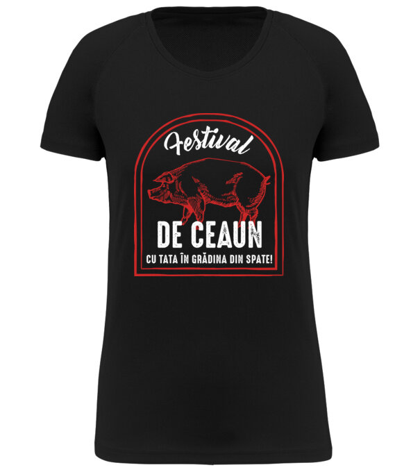  model  pe tricou