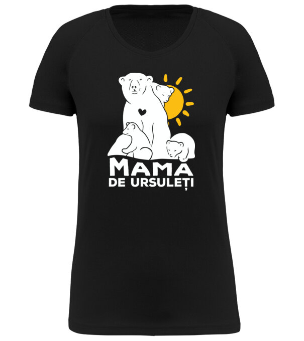  model  pe tricou
