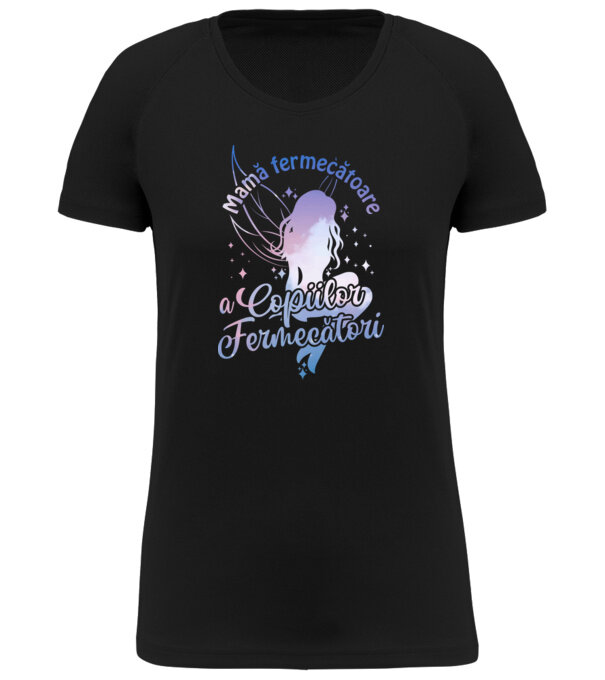  model  pe tricou