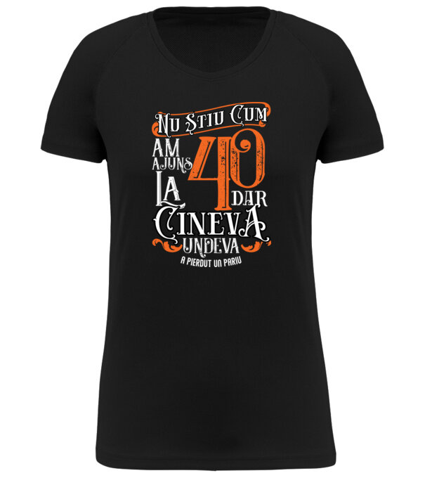  model  pe tricou