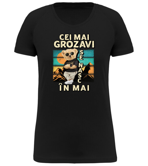  model  pe tricou