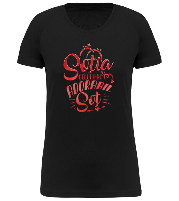  model  pe tricou