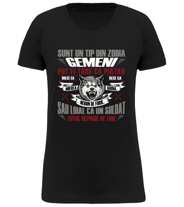  model  pe tricou