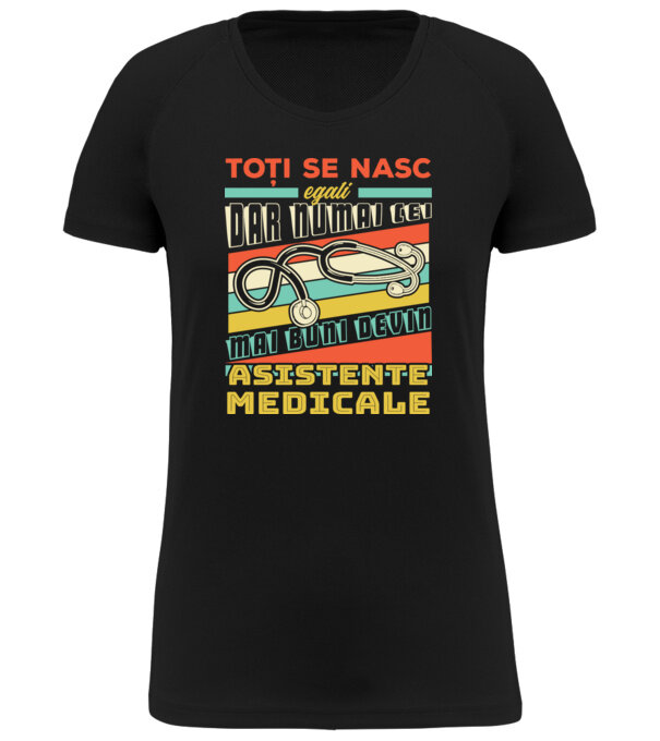  model  pe tricou