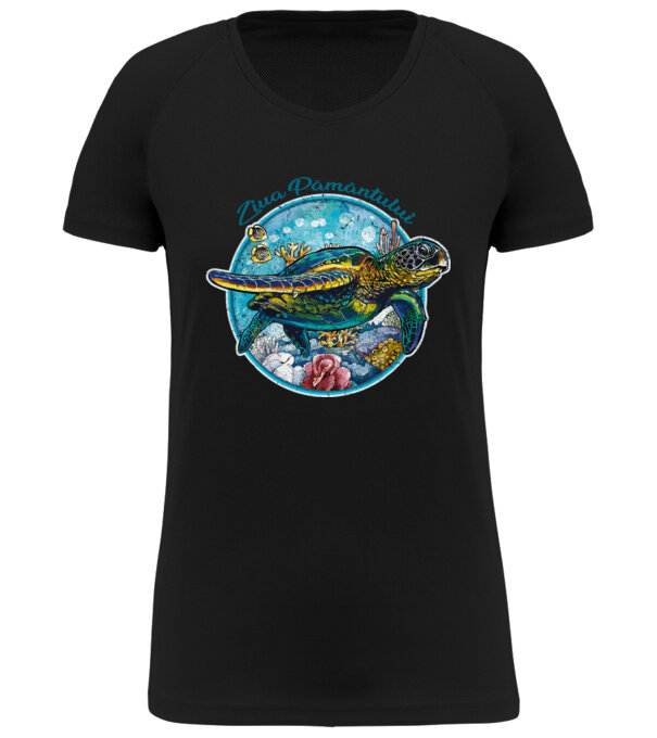  model  pe tricou